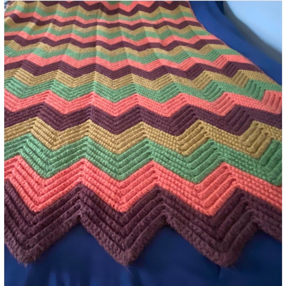 Vintage Afghan in 70s Colors 47"x73" Good Condition Retro Crochet Cottagecore